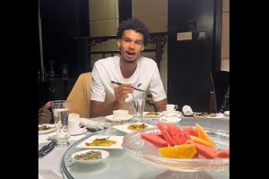 這水平如何??文班亞馬一展歌喉秀中文 你聽出來是什么歌了嗎