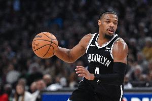 重返NBA？隊記：76人計劃試訓(xùn)17年9號秀小丹尼斯-史密斯