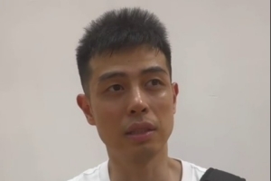 方碩：代表北京出戰(zhàn)就要爭(zhēng)取好成績(jī) 球隊(duì)只有十人輪轉(zhuǎn) 快吐血了