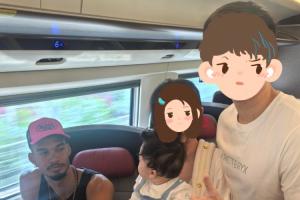 網(wǎng)友曬嬰兒和文班同框照！小小年紀就和NBA超巨&少林“高僧”同行