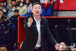 ??三年兩進季后賽！隊記：劉維偉和青島完成續(xù)約