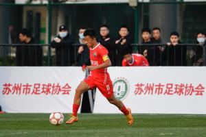 ??董路：鄺兆鐳沒和大連簽約，若是能直接踢中超他很可能會留