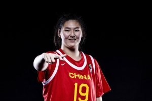 陳楠：在打造一套沒(méi)有張子宇的攻防體系 U19女籃世界杯的目標(biāo)不變
