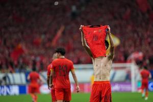 記者：國足將在大連足球青訓基地集中，備戰(zhàn)東亞杯