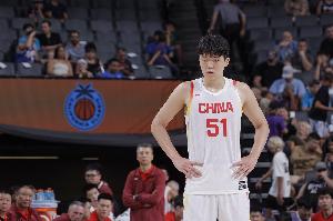 付政浩：青島今夏定期向國(guó)家隊(duì)匯報(bào)楊瀚森情況 承諾及時(shí)響應(yīng)號(hào)召