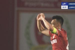 37歲譚龍賽季第9球！趙英杰送助攻，亞泰追回一球1-2申花