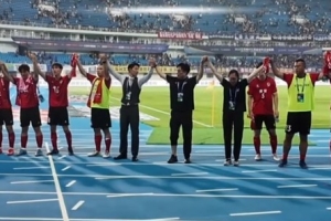 敗也愛你！淮安隊(duì)遭遇3場不勝，球迷高呼“繼續(xù)戰(zhàn)斗”鼓勵(lì)球隊(duì)