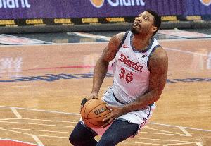 昔日DPOY！美記：交易斯瑪特感興趣者寥寥 其他球隊期待買斷撿漏