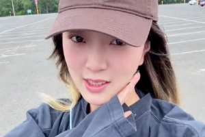 付豪妻子曬日常Vlog：運(yùn)動(dòng)員在游樂(lè)場(chǎng)的一天 天氣陰暗但心有陽(yáng)光