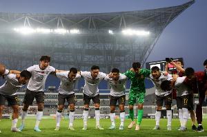 馬德興：中國男足、女足今天下午將同時同場訓(xùn)練