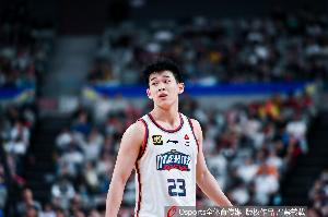 王?。篏聯(lián)賽普通球員平均年薪僅為大約4萬美元 不如普通上班族