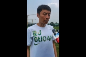 李磊：球隊(duì)傷病比較多沒辦法選擇離開，爭取賽季結(jié)束拿到冠軍