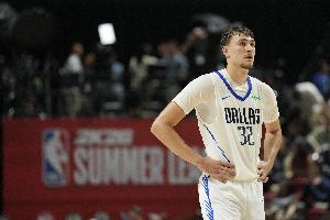 21中5！弗拉格：以前可能從沒出手這么多次 投籃手感不好很正常