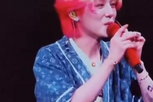 鹿晗演唱會和粉絲就“蘇超”進(jìn)行互動：很想很想去蘇超現(xiàn)場看球