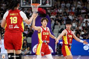 宮魯鳴：李緣是未來接過中國(guó)隊(duì)大旗的人 楊舒予未來會(huì)是主力前鋒