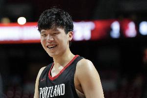 隊友教了啥詞？??楊瀚森：能說嗎？ F開頭的我就不說了