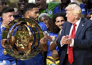 馬卡：特朗普考慮頒布法令，讓足球在美國從soccer改稱為football