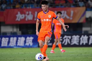 記者：王昊斌、齊千程、劉騏瑋上調(diào)泰山一隊(duì)，彭欣力對(duì)亞泰有作用