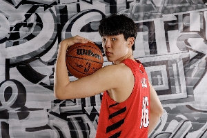 小吧夏聯(lián)初體驗(yàn)｜終于知道為什么開拓者在首輪選擇了楊翰森