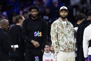 名記：76人很脆弱 他們的兩個(gè)基石可能是NBA最爛的兩份合同
