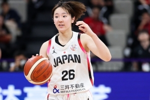 媒體人：中國女籃的防守策略一直給對手養(yǎng)手感 全場被進16記三分