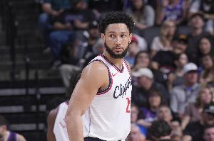 下賽季還能看到你嗎？NBA官方祝本-西蒙斯29歲生日快樂(lè)??