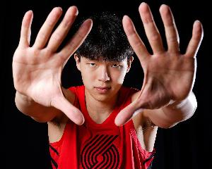 中國(guó)籃協(xié)：同意楊瀚森不參加2025年男籃亞洲杯的國(guó)家隊(duì)集訓(xùn)與比賽