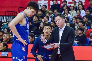 ??楊瀚森打趣劉維偉：想回來“跑山”訓(xùn)練 NBA訓(xùn)練強度不夠