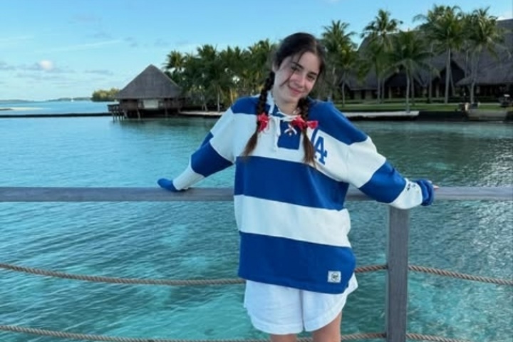 ??青春的氣息！??+??+???，若奧-內(nèi)維斯與女友享受假期