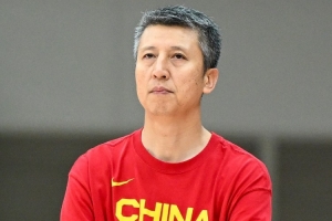 郭士強：波黑有五高陣容 今晚籃板球對于我們至關重要