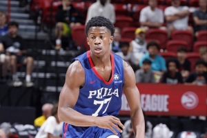 進(jìn)NBA最想跟誰交手？埃奇庫姆：世界上的每個孩子都會說詹姆斯