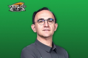祝烏戈教練50歲生日快樂！Happy?。?！ ???