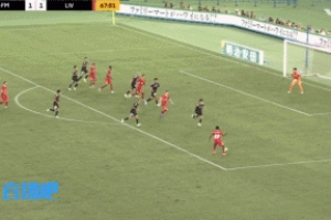 反超比分！尼奧尼進(jìn)球，利物浦2-1橫濱！