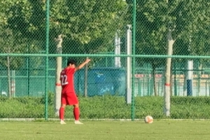青少年精英聯(lián)賽決賽第一階段 上海海港U17隊0-0恒大足校U17隊