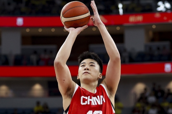 直播吧：王俊杰沒有近期打CBA的計劃 想在美國讀完大學后挑戰(zhàn)NBA