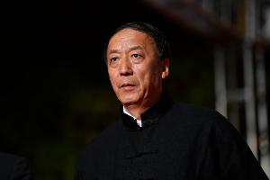 財(cái)新：王小平開庭時(shí)依舊表示自己沒(méi)收過(guò)錢，家屬表示‘肯定上訴’