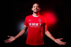 費利佩：蓉城本賽季表現(xiàn)不錯但能更進一步 相信能升到積分榜榜首