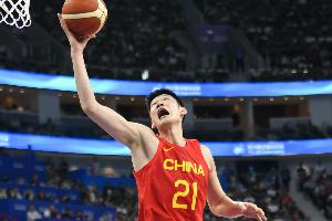 ??FIBA官方更新中國男籃亞洲杯12人大名單：徐杰、張寧不在