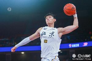 小曾沖！籃網(wǎng)目前只有11份保障合同 雙向名額也還剩1個