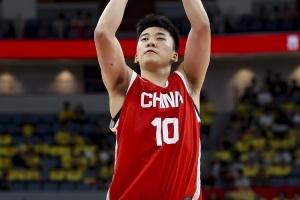 媒體人：王俊杰這敢做動作的打法 難以想象這是位20歲的小將