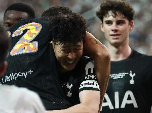 丹索：我小時(shí)候就看過孫興慜踢球 他場上場下做的一切都是榜樣