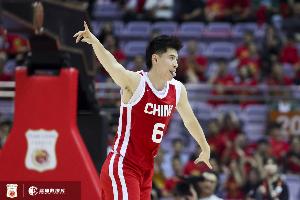 體壇周報(bào)：力壓胡金秋趙睿奪獎(jiǎng)！中國(guó)男籃等來(lái)26歲神射手