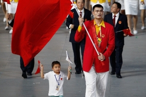 馬布里舊采訪(fǎng)：姚明是中國(guó)籃球的領(lǐng)軍人物 他是國(guó)內(nèi)最有名的球員