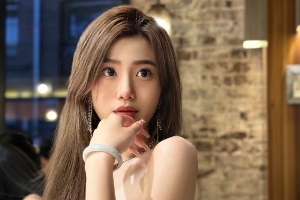 女網(wǎng)友直接@徐杰女友??并曝徐杰六月帶99年妹子看演唱會(huì)