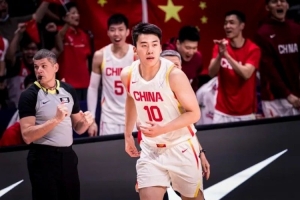 時(shí)隔10年全勝出線，中國男籃收獲了什么？