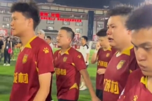 忠誠(chéng)村點(diǎn)球大戰(zhàn)擊敗龍泉井村，奪得2025年貴州“村超”冠軍