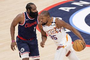 莫泰談在NBA的生存之道：必須有一技之長 除非是哈登&KD那種超巨