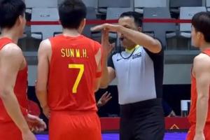 中新大戰(zhàn)裁判組出爐：伊拉克裁判Ahmed Ali Al-shuwaili繼續(xù)吹罰