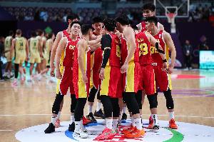 媒體人：中國男籃幾乎通過一己之力 贏得了來自大洋洲的尊重！