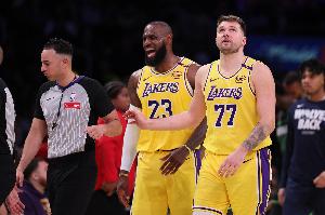 ESPN：湖人應更多利用詹姆斯&東契奇擋拆 騎士時LBJ&歐文擋拆更多